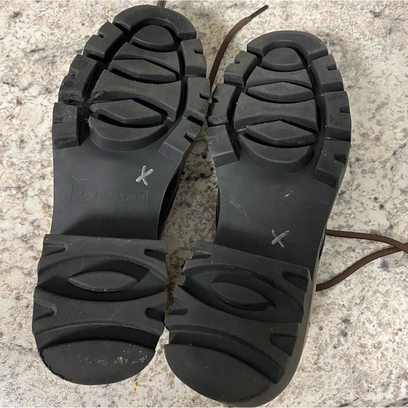 Donald J Pliner evans Oxfords, Dark Brown
Crinkle Patent lace up
Loafers sz 6M - Picture 13 of 15